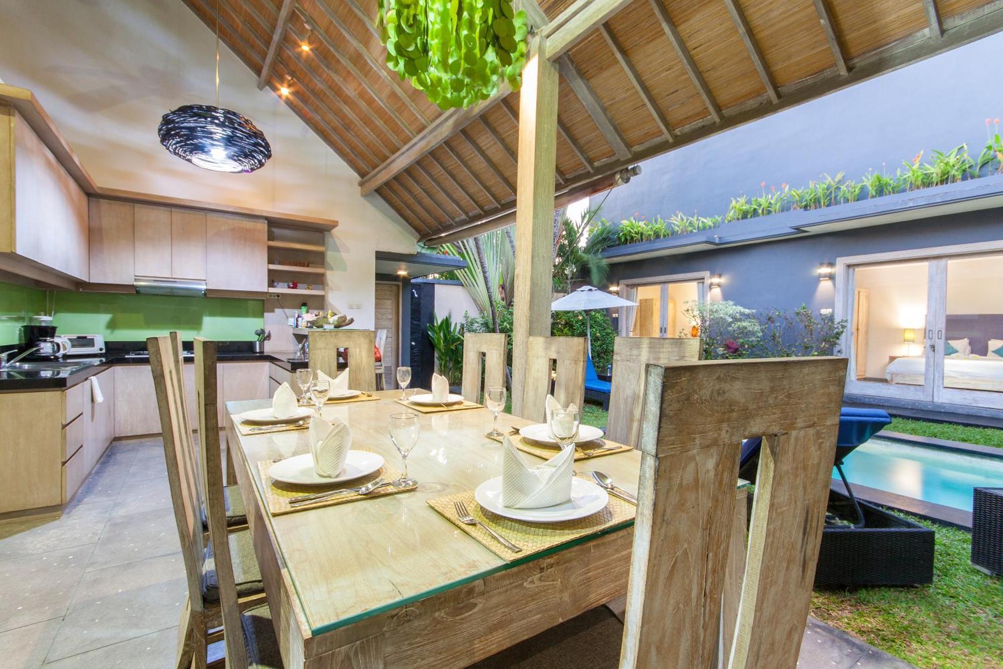 Villa Jalak Seminyak  Exterior photo