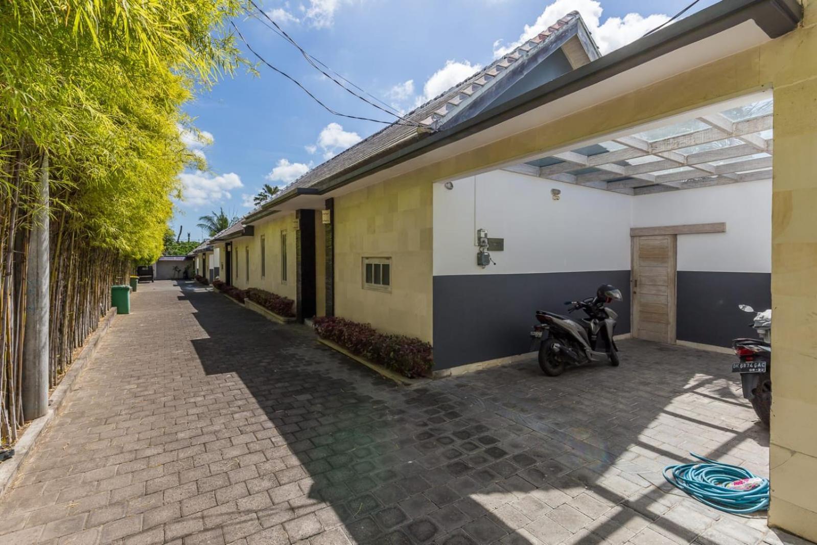 Villa Jalak Seminyak  Exterior photo